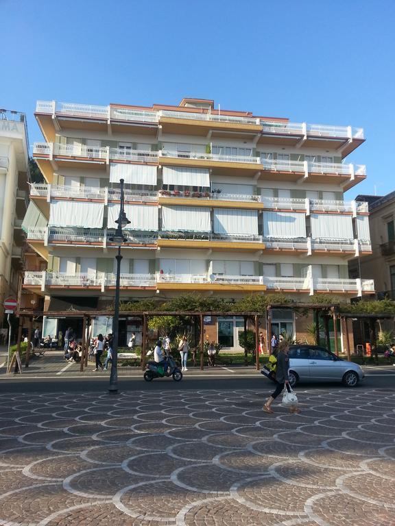 Apartament La Parigina - La Casa Al Mare A Maiori Zewnętrze zdjęcie